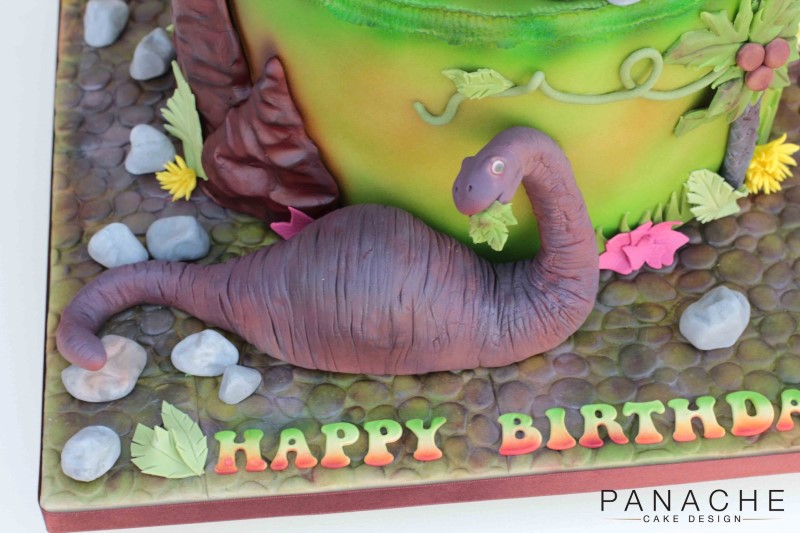 gallery-birthday-dinosaur-close-up