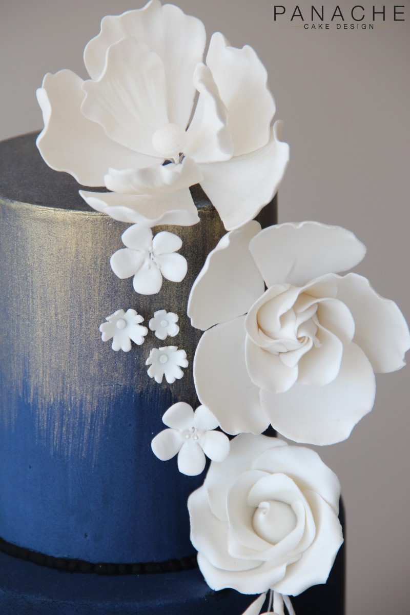 Gallery - Blue and Gold White Flowers 2